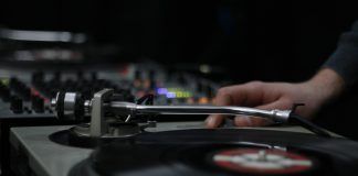 Dj Müeller y Taylor Swift se verán las caras en agosto de este año ante un juez