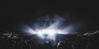 Evadiendo censura DJs