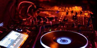 Reina del crossfader. La magia de Fatima Hajji