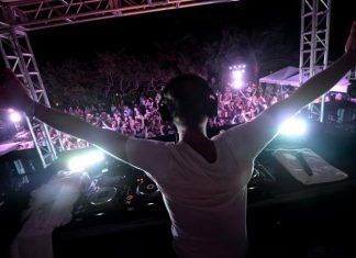 Armin Van Buuren será el primer DJ en pinchar en Arabia Saudita