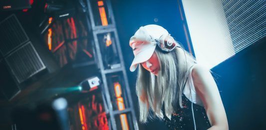 Haliene ha lanzado su primer single en solitario, "Dream in Color"