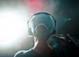 Tips y consejos para evitar pérdida de la audición - DJ