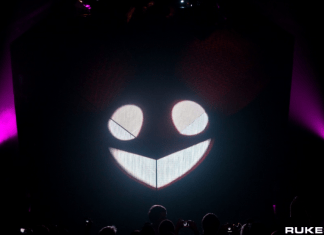 deadmau5 estrena vídeo de "Monophobia"